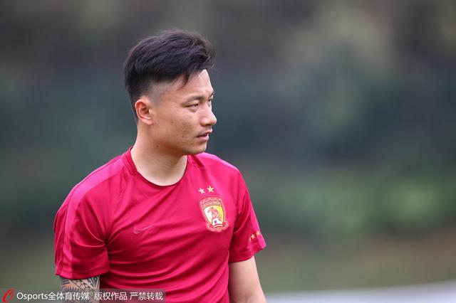漂亮的丰年轻的女教师5中文
